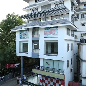 Hazmi Hotel